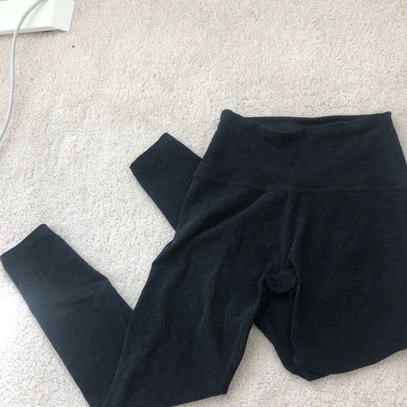 Black beyond yoga leggings size small - Picture 1 of 3